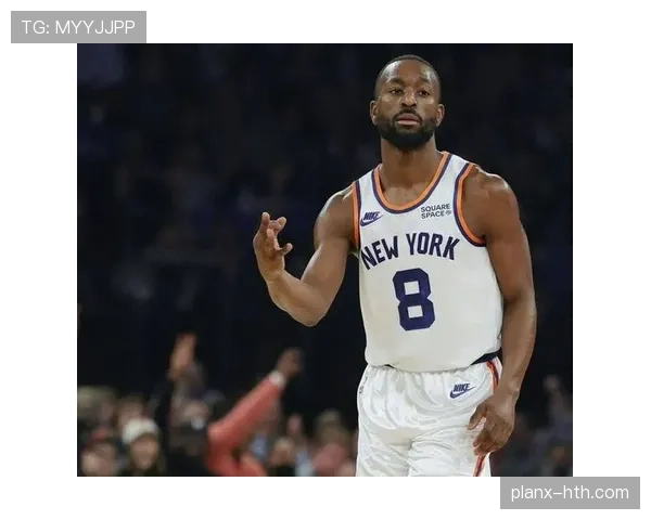 沃克防守能力显著提升，关键战役中助球队稳扎稳打