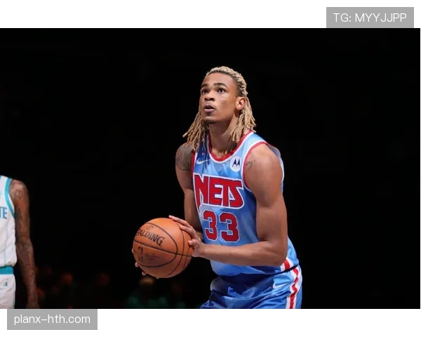 邓肯内线多元进攻拉开空间 关键挡拆提升整体效率